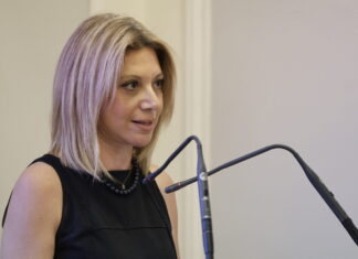 Δημοσκόπηση σoκ: Η Καρυστιανού πέρασε τον Μητσοτάκη, ραγδαίες πολιτικές εξελίξεις!