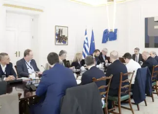 Σύσκεψη στο Μαξίμου για την ευλογιά: «Όχι» σε εμβολιασμό, «ναι» σε εφαρμογή των μέτρων βιοασφάλειας