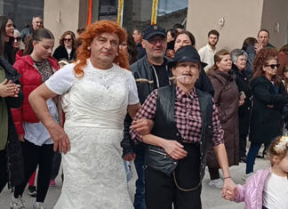 Αναβίωσε το έθιμο του Αποκριάτικου Γάμου σε χωριό της Λάρισας – ΦΩΤΟ