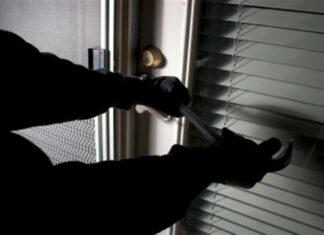Σοκ στη Θεσσαλία: Τρεις ανήλικοι συνελήφθησαν για αλλεπάλληλες κλοπές καταστημάτων!