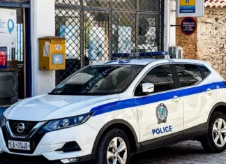 Σοκ στη Λάρισα: Πατέρας ανήλικου παιδιού συνελήφθη για παιδική πορνογραφία – Χειροπέδες σε στρατιώτη και φοιτητή