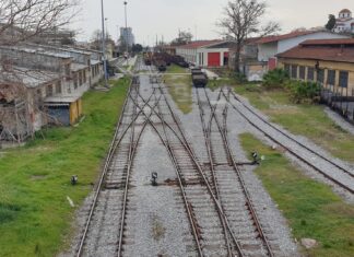 Λάρισα-Βόλος: Σε ποιο στάδιο βρίσκεται η αποκατάσταση της σιδηροδρομικής γραμμής