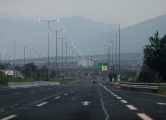Βαριά «καμπάνα» στον 62χρονο από χωριό της Λάρισας που οδηγούσε μεθυσμένος ανάποδα στην εθνική οδό – Τι είπε ο ίδιος