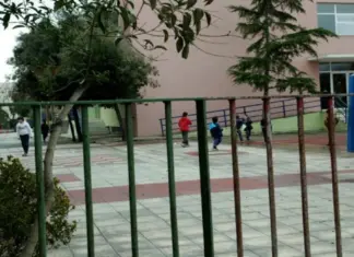 Συνελήφθη 13χρονος που ξυλοκόπησε συμμαθητή του