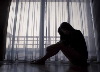 Λάρισα: Έπεσε στα δίχτυα τους για να σώσει το σπίτι της που …κινδύνευε