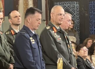 Λάρισα: Ο Αρχηγός ΓΕΕΘΑ Δ. Χούπης στους Χαιρετισμούς στον Άγιο Αχίλλειο – Το μήνυμα του