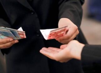 Θεσσαλή καταγγέλλει πιθανή απάτη – «Γυναίκα ζητά χρήματα δήθεν για βενζίνη από περαστικούς»