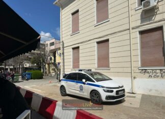 Προφυλακίστηκε ο 17χρονος που κατηγορείται για την δολοφονία του Καρδιτσιώτη τραγoυδιστή