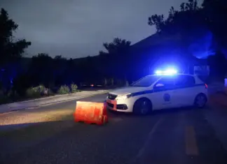 Τρόμος για ζευγάρι: Ληστές τους απείλησαν με όπλα, άρπαξαν μετρητά και χρυσαφικά και τους κλείδωσαν στο σπίτι