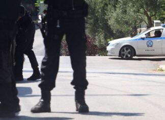 Οικογενειακή τραγωδία στη Θεσσαλία: Ο δράστης πυροβόλησε τον αδελφό του και μετά τηλεφώνησε στο 100