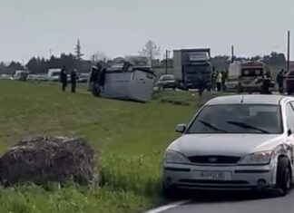 Λάρισα: Τραγωδία με νεκρό άντρα σε θανατηφόρο τροχαίο μετά από σύγκρουση 3 αυτοκινήτων (ΦΩΤΟ)