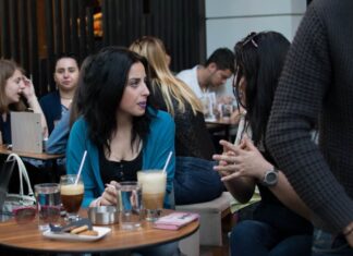 Πώς πίνουν οι Λαρισαίοι τον καφέ τους;
