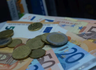 Έλληνες στα όρια της φτώχειας – Τι γίνεται στη Θεσσαλία