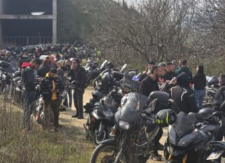 Tρία χρόνια από την τραγωδία στα Τέμπη: Αγώνας δρόμου και μοτοπορεία μνήμης για τα 57 θύματα