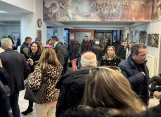 Λάρισα: Μεγάλη συμμετοχή στις εκλογές ανάδειξης συνέδρων στο ΠΑΣΟΚ – Μέχρι τις 8 ανοικτές οι κάλπες / ΦΩΤΟ