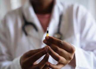 Ποινική δίωξη σε γιατρό για θανατηφόρα έκθεση ασθενών κατά συρροή – Παραπέμπεται στο Μικτό Ορκωτό δικαστήριο του Εφετείου Λάρισας