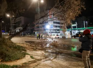 Κακοκαρία Erminio: Περισσότερες από 1000 κλήσεις δέχτηκε το Κέντρο Επιχειρήσεων της Πυροσβεστικής – Η κατάσταση στην Θεσσαλία