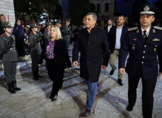 Στα Τρίκαλα ο Περιφερειάρχης Θεσσαλίας Δημήτρης Κουρέτας για την κορύφωση του Θείου Δράματος και την Περιφορά των Επιταφίων