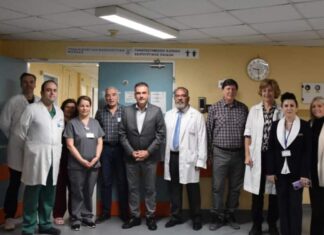 Σε δομές Υγείας και Φροντίδας ο Θανάσης Μαμάκος – Ευχές και πασχαλινά δώρα