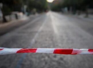 Λάρισα: Απαγόρευση διέλευσης οχημάτων και κυκλοφοριακές ρυθμίσεις ανήμερα της Ανάστασης – Τα μέτρα της τροχαίας