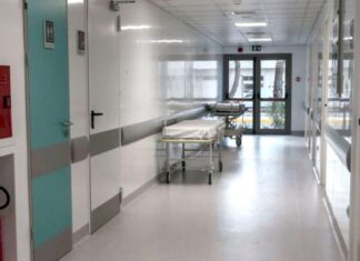 Τραγωδία: Νεκρή 62χρονη έπειτα από πτώση από ταράτσα