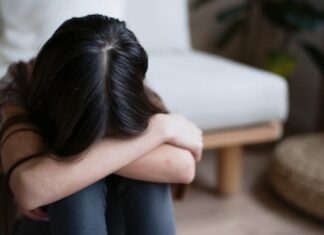22χρονη απείλησε τη μητέρα της επειδή αρνήθηκε να της δώσει λεφτά για ναρκωτικά