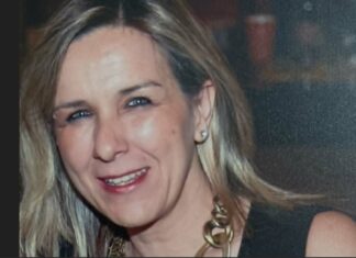 «Σας περιμέναμε να ακούσουμε το τελευταίο κουδούνι της χρονιάς» συγκλονίζουν οι μαθητές της αδικοχαμένης καθηγήτριας
