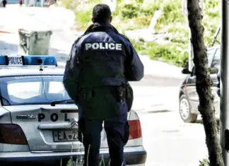 Συναγερμός στο Αλκαζάρ: Αστυνομία απέτρεψε Λαρισαίο από το να βλάψει τον εαυτό του!