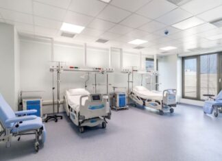 Λάρισα: Αγωνία για 12χρονη που κατέρρευσε στο σπίτι της από ανακοπή – Μεταφέρθηκε στο Ωνάσειο