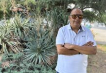Αντώνης Καρδαμίλης: Ο Λαρισαίος τραγουδιστής που κατέκτησε τα μεγάλα σαλόνια της Αθήνας (ΦΩΤΟ – ΒΙΝΤΕΟ)