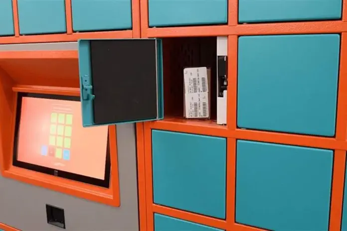 1485439-SMART-LOCKERS_930-960x640-c-center