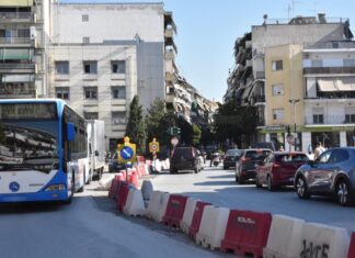Δήμος Λαρισαίων: Αποκαταστάθηκε η λειτουργία των φωτεινών σηματοδοτών στη συμβολή Ηρώων Πολυτεχνείου και Φαρσάλων