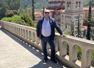 Ποιος είναι ο Ζήσης Ντελόπουλος που έκανε πρόταση για την ΑΕΛ Novibet