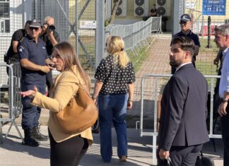Ζωή Κωνσταντοπούλου στη Δίκη Τεμπών από την Λάρισα: Σε ρόλο “δούρειου ίππου” το ελληνικό δημόσιο / ΦΩΤΟ-ΒΙΝΤΕΟ