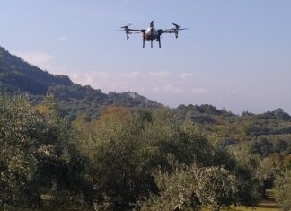 Λαχτάρα: Έπεσε drone σε αυλή σπιτιού σε χωριό της Λάρισας