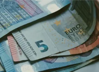 Έρχεται μια σημαντική αλλαγή στις πληρωμές δύο «ειδικών» επιδομάτων ανεργίας – Αναλυτικά παραδείγματα