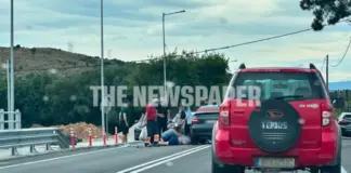 Σοβαρό τροχαίο με έναν τραυματία, ΙΧ συγκρούστηκε με δίκυκλο