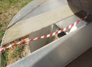 Σοκ με το τρομερό ατύχημα ιερέα στην Λάρισα: Κυνήγησε το σκύλο του και έπεσε σε φωταγωγό πολυκατοικίας – ΦΩΤΟ