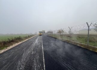 Δήμος Λαρισαίων: 2,5 εκατ. ευρώ για έργα αγροτικής οδοποιίας – Θ. Μαμάκος: «Ουσιαστική στήριξη στους ανθρώπους που εργάζονται και παράγουν στον τόπο μας»