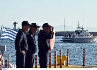 Σκάφος τραυμάτισε γυναίκα με την προπέλα του – Μεταφέρεται στο νοσοκομείο
