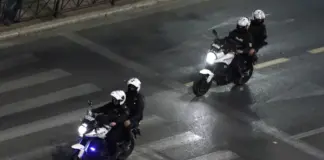 Σοβαρό επεισόδιο σε πρατήριο υγρών καυσίμων – Υπάλληλος περιέλουσε 92χρονο πελάτη με πετρέλαιο