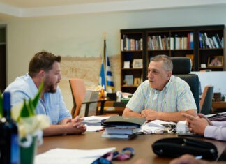 Πρότυπο το σχέδιο της Περιφέρειας Θεσσαλίας για τη σωτηρία του αγροτικού τομέα – Συνάντηση Δημήτρη Κουρέτα με τον Τομεάρχη Αγροτικής Ανάπτυξης της ΕΛ.Α.Σ. Θωμά Μόσχο