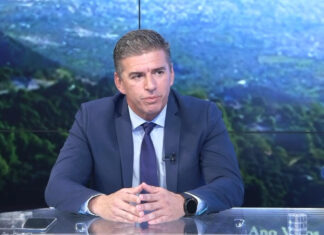 Θανάσης Παιδής: «Η βία δηλητηριάζει τη Δημοκρατία – Καμία ανοχή στον φανατισμό και την τρομοκρατία»