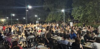 Με μεγάλη επιτυχία πραγματοποιήθηκε ο ετήσιος χορός του Αθλητικού Ομίλου Φαλάνης «Σμόλικας» – Γλέντι μέχρι το πρωί (ΦΩΤΟ – ΒΙΝΤΕΟ)