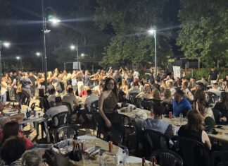 Με μεγάλη επιτυχία πραγματοποιήθηκε ο ετήσιος χορός του Αθλητικού Ομίλου Φαλάνης «Σμόλικας» – Γλέντι μέχρι το πρωί (ΦΩΤΟ – ΒΙΝΤΕΟ)