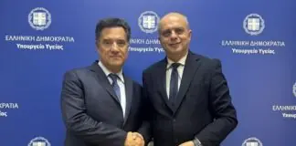 Άδωνις Γεωργιάδης με Χρήστο Καπετάνο: «Προτεραιότητα το νέο κτίριο του ΕΚΑΒ, οι ανακαινίσεις των Κέντρων Υγείας και η ενίσχυση των Νοσοκομείων στη Λάρισα»