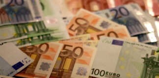 ΕΦΚΑ και ΔΥΠΑ: Έως και σήμερα οι πληρωμές – Ποιους αφορά