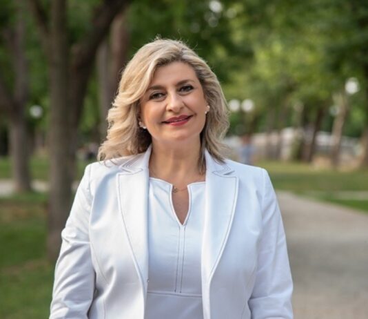 Ε. Λιακούλη στη Βουλή: «Άμεση στήριξη στους αμπελουργούς του Τυρνάβου»