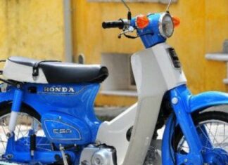 Τροχαίο ατύχημα: Μηχανάκι έπεσε πάνω σε λεωφορείο – Στο νοσοκομείο ο οδηγός του δικύκλου