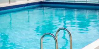 «Ζήσαμε ένα θρίλερ, δώσαμε μάχη απέναντι στον χρόνο» – Πώς έσωσαν οι γιατροί τον 4χρονο που έπεσε σε πισίνα
